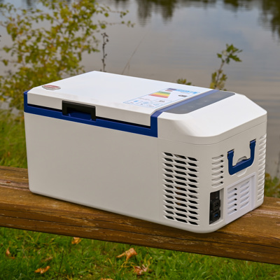 SnoMaster Fridge/Freezer Leisure 28 with one cooling department: 21L
