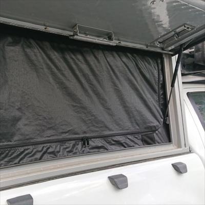 Alu-Cab 2 Nets with Velcro, for each side door