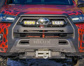 Lazer Lamps Kühlergrill-Kit Toyota Hilux Invincible-X (2021+) inkl. 2x Triple-R 750 Wide